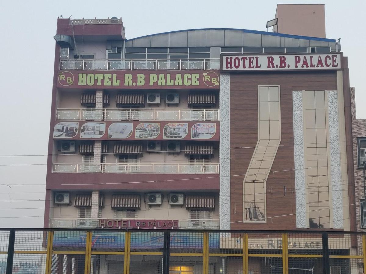 Hotel Rb Palace Dhaulpur Bagian luar foto