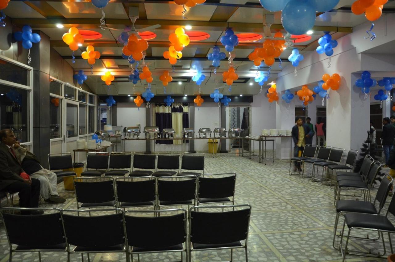 Hotel Rb Palace Dhaulpur Bagian luar foto